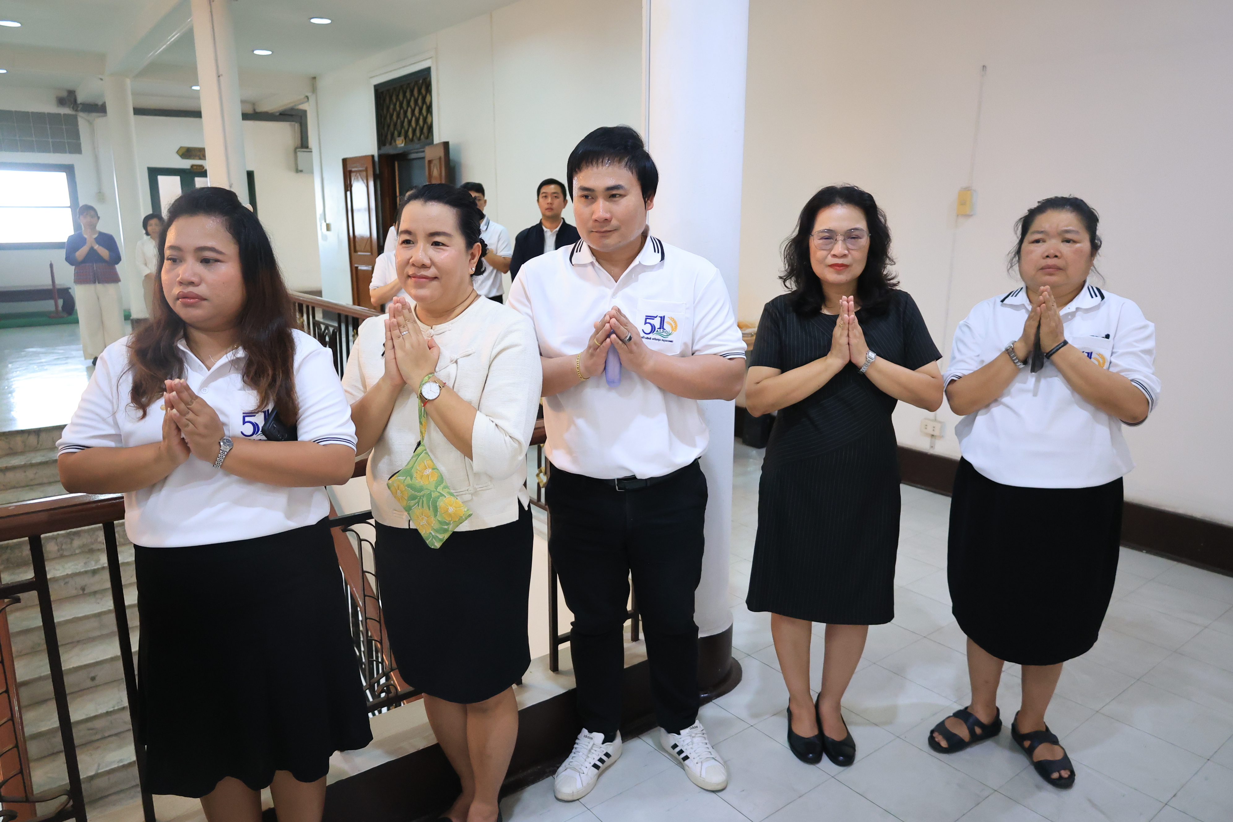 title - รองเลขาธิการ ส.ป.ก. สักการะสิ่งศักดิ์สิทธิ์ประจำ ส.ป.ก. เนื่องในโอกาสเข้ารับตำแหน่งใหม่